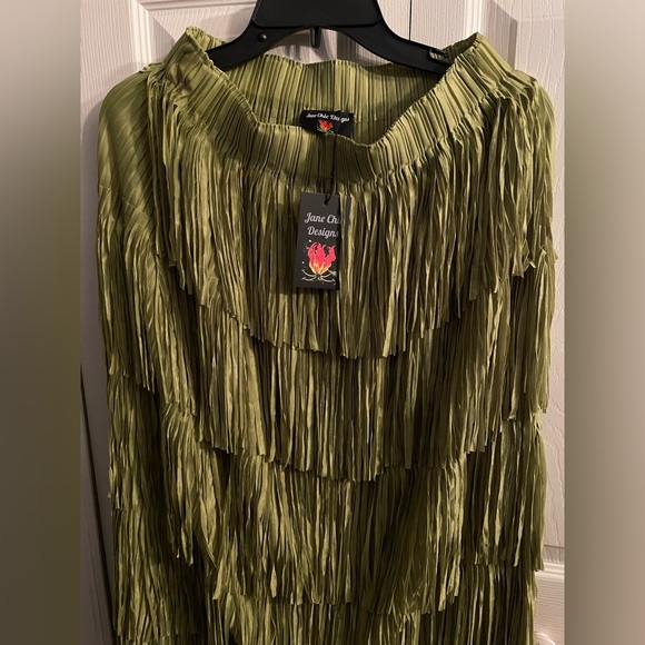 Jane Chic Designs Innovative Skirt - Picture 8 of 8